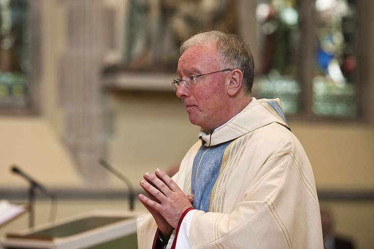 ĐGM Anh quốc Philip Egan kêu gọi người Công giáo đi nhà thờ trở lại