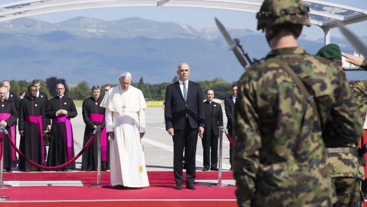 Quan hệ ngoại giao giữa Tòa Thánh và Thụy sĩ
