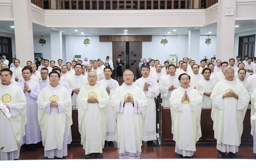 CARITAS VIỆT NAM: BẾ MẠC HỘI NGHỊ THƯỜNG NIÊN NĂM 2025
